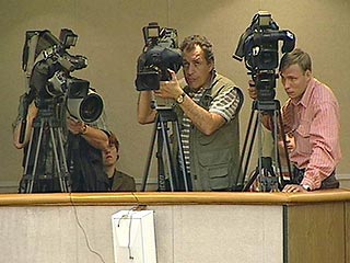 В Госдуме будут отслеживать перемещения журналистов по специальным карточкам