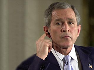 Влиятельный американский сенатор-республиканец впервые допустил возможность попытки отстранения президента США Джорджа Буша от власти с помощью импичмента