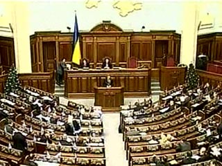Верховная Рада Украины на открывающейся во вторник пленарной неделе внесет изменения в государственный бюджет на 2006 год в связи с повышением цен на газ