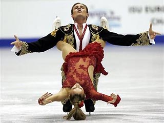 Навка и Костомаров выигрывают еще одно "золото" для России