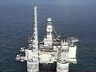 Нефтяная компания "Лукойл" на презентации в Лондоне сообщила об открытии нового крупного нефтяного месторождения на Каспии и покупке компании Приморьенефтегаз, владеющей лицензией на Центрально-Астраханское месторождение