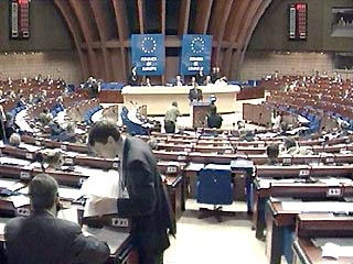 Парламентская Ассамблея Совета Европы (ПАСЕ) высказалась за изоляцию нынешней белорусской власти, одновременно поддержав демократическую оппозицию