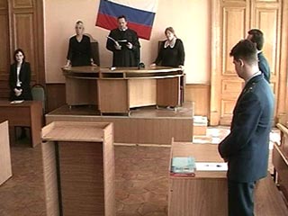 На Сахалине вынесен приговор сотруднице лицея, обворовывавшей сирот