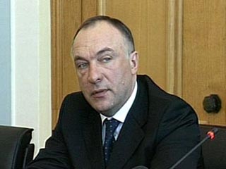Неизвестные избили и ограбили президента ХК "Локомотив"