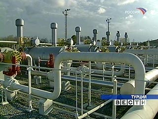 Как сообщило министерство энергетики Турции, газопровод, по которому газ поступает из России в Турцию, будет продлен до Ливана и Израиля