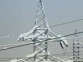 Энергетики не смогли восстановить ЛЭП близ Сочи - 7 населенных пунктов обесточены