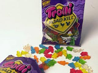 Компания Kraft Foods решила увеличить объемы продаж своих жевательных конфет Trolli Road Kill Gummi Candy. Однако мультипликационный ролик, размещенный в интернете, привел в конечном итоге к тому, что производство конфет пришлось свернуть