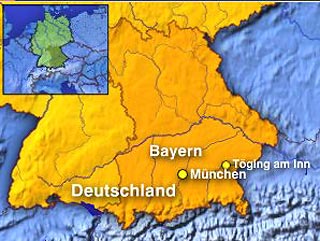 В баварском городе Тегинг-ам-Инн во вторник около 11:00 по местному времени произошло обрушение крыши супермаркета