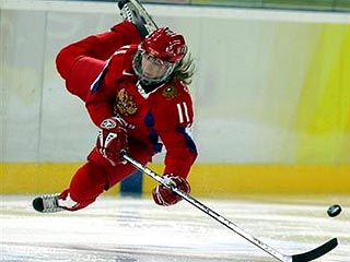 Женская хоккейная сборная России проиграла в первом матче Олимпиады