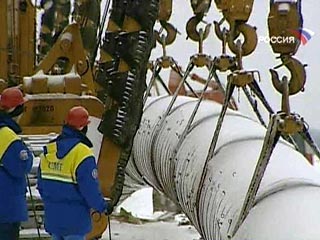 Французские компании могут на равных принимать участие в конкурсах на реализацию таких проектов, как строительство Северо-Европейского газопровода и разработка Штокманского месторождения