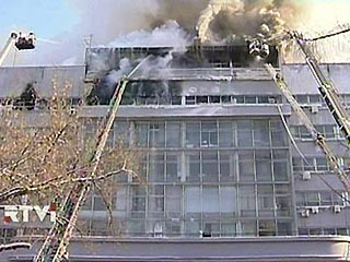 Здание издательства "Пресса", где в понедельник произошел сильный пожар, скорее всего, будет снесено и построено заново