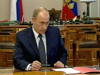 Президент РФ Владимир Путин поставил перед правительством задачу не допустить на рынке дефицита сельхозпродукции из-за потерь урожая, вызванных нынешними зимними холодами
