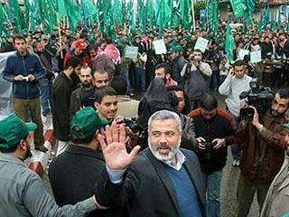 Лидеры "Хамаса" ждут объяснений от Путина, который отказался принять их на высшем уровне