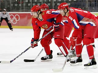 Для успешного выступления в плей-офф олимпийского хоккейного турнира сборной России необходимо улучшить игру в неравных составах