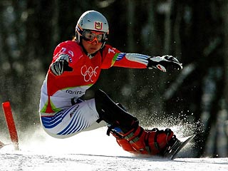 Две российские сноубордистки прошли квалификацию в параллельном слаломе
