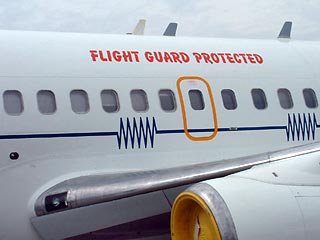 Ведущая израильская авиакомпания El Al начала оснащение пассажирских самолетов системами защиты от самонаводящихся зенитных ракет (Flight Guard), сообщают источники в спецслужбах