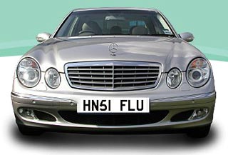 Предприимчивый британец решил заработать на "птичьем гриппе", продав номер автомобиля HN51 FLU