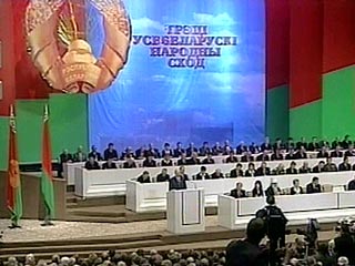 Белорусские спецслужбы разоблачили деятельность сразу 72-х радикальных оппозиционных организаций, которые действовали на территории Белоруссии. С таким сенсационным заявлением президент страны Александр Лукашенко