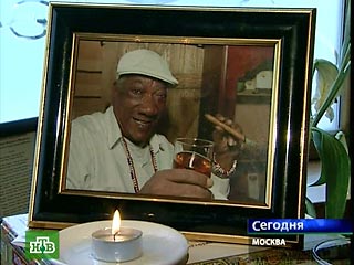 Стали известны подробности убийства в Москве пожилого гражданина Кубы. Выяснилось, что убитый - 70-летний Луис Карденас Миранда - был самым известным в Москве табакеро (мастером по скручиванию сигар)