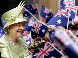 Австралийские аборигены обвиняют королеву Елизавету II в геноциде