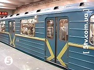 В Харькове столкнулись два поезда метро: трое госпитализированы