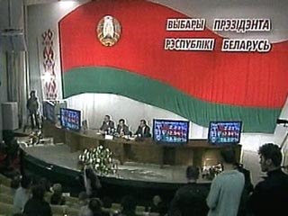 Выборы в Белоруссии: европейских наблюдателей выдворяют, украинских журналистов не пускают