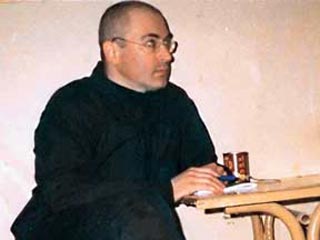 Ходорковский вновь посажен в ШИЗО - на 7 суток за чаепитие с заключенным Кучмой