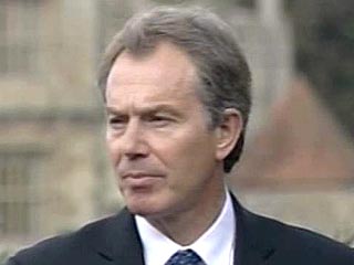 Рейтинг Тони Блэра упал до минимума из-за обвинений в продаже мест в палате лордов