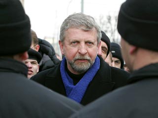 Милинкевич: белорусские власти обращаются с оппозиционерами как с террористами