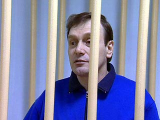 Осужденный Трепашкин на сегодняшний день имеет 5 действующих взысканий, объявленных ему за нарушение Правил внутреннего распорядка учреждений, исполняющих наказания