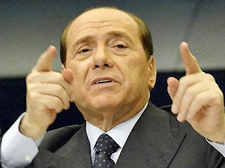 Итальянский премьер-министр Сильвио Берлускони назвал избирателей, поддерживающих левый лагерь, coglioni (ругательным словечком с широким спектром значений от "идиота, олуха" до "яиц, но отнюдь не куриных")