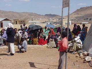 Наибольшему давлению подвергаются общины христиан-евангелистов, не включенные в перечень официально разрешенных в Эритрее религиозных организаций