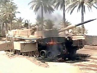 Три года назад в день падения Багдада тогдашний президент Ирака Саддам Хусейн намеревался покончить с жизнью, выйдя с ручным противотанковым гранатометом на американский танк