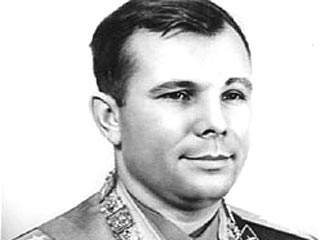 Юрий Гагарин предлагал восстановить храм Христа Спасителя