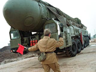 Ядерные силы РФ за два года усилят "Тополями" и "Булавами", которым американская ПРО не преграда
