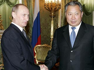 Путин договорился с президентом Киргизии о наращивании сил на авиабазе в Канте и приоритетах российского ТЭК