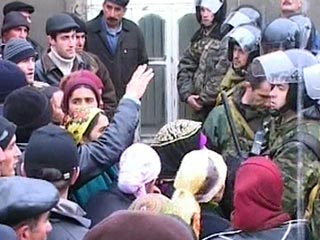 По факту обстрела митингующих в Докузпаринском районе Дагестана возбуждено уголовное дело