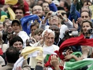 Папа Римский в связи с годовщиной трагедии в Чернобыле призвал мировых лидеров служить человечеству