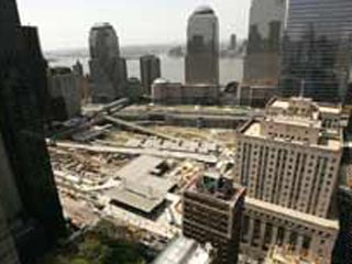 В Нью-Йорке началось строительство "Башни свободы" на месте разрушенных "близнецов" ВТЦ