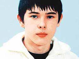 Учащийся 11-го класса московской школы N674 16-летний Денис Кулагин, задержанный на этой неделе по подозрению в убийстве 17- летнего студента Вигена Абрамяна, освобожден из-под стражи