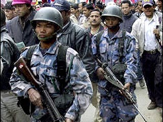 Новое правительство Непала согласилось на бессрочное перемирие с коммунистами