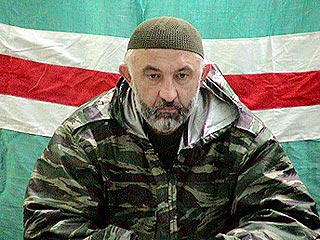Семья уничтоженного в Чечне лидера чеченских сепаратистов Аслана Масхадова попросила политического убежища в Финляндии. Об этом объявило общество Финляндия-Кавказ, действующее в Хельсинки