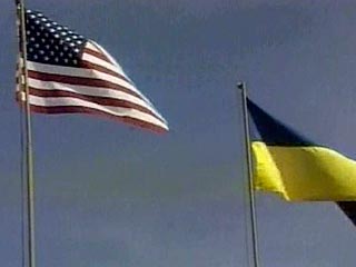 Администрация Буша поддержит Киев в вопросе пересмотра договоренности о поставках природного газа из России на Украину. Об этом сообщил выдвинутый президентом Джорджем Бушем на пост посла США на Украине Уильям Тейлор