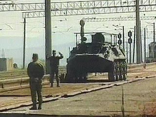 Россия возобновляет вывод военной техники из Грузии