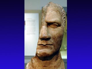 Бюст Юлия Цезаря, считавшийся античным оригиналом прижизненного портрета, признан подделкой