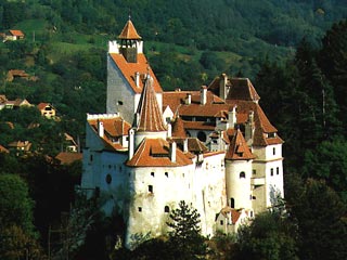 Легендарный замок графа Дракулы будет возвращен законному потомку его владельцев, заявил министр культуры Румынии Адриан Иоргулеску
