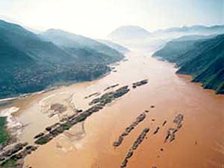 Китайская река Янцзы может умереть через пять лет, предупреждают экологи