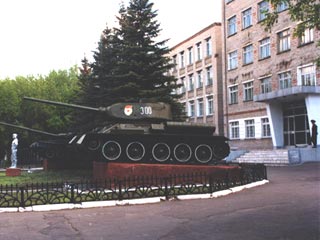 Новый случай дедовщины: в Омском танковом институте генерал избил курсанта до потери сознания