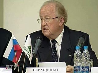 Сделка по продаже Transpetrol "Русснефти" не состоялась, заявил глава совета директоров ЮКОСа Виктор Геращенко
