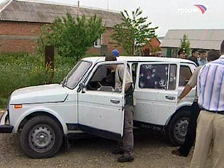 Командир ОМОНа МВД Ингушетии Муса Нальгиев был расстрелян неизвестными в своей служебной машине. Вместе с ним в автомобиле находились трое его детей, его брат и водитель